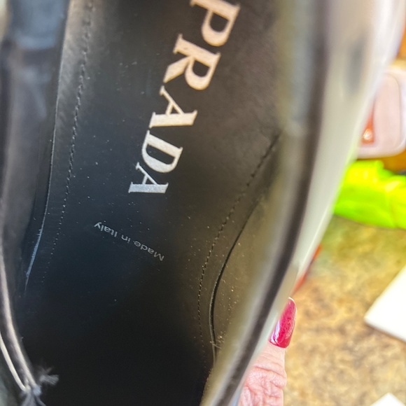 Women’s Black Prada Monolith Loafers Sz 38 or US 8 Italy - Picture 3 of 10